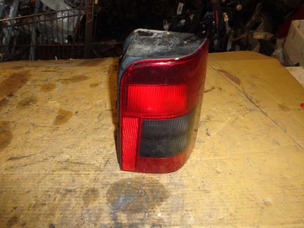 FEU ARRIERE DROITE CITROEN BERLINGO/PEUGEOT PARTNER - Vue 1